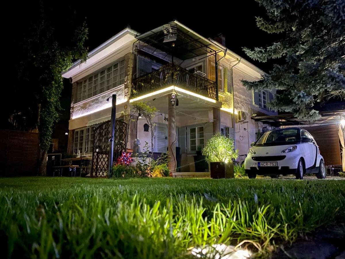 Garden Budha Relax Apartman, Parking, Bbq, Terrace Siófok Extérieur photo